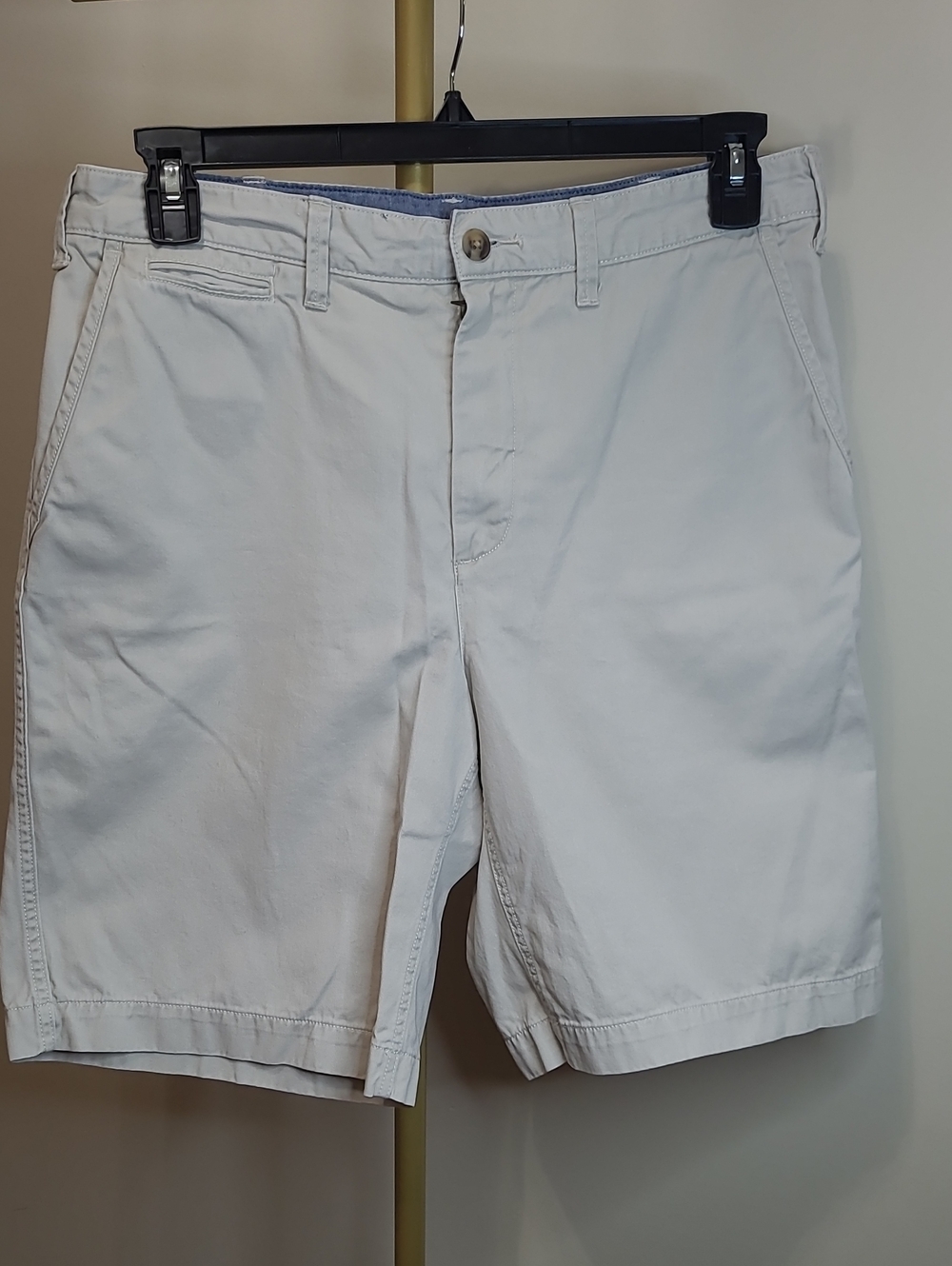 Polo by Ralph Lauren Light Khaki Flat-Front Relaxed Fit Shorts size 33